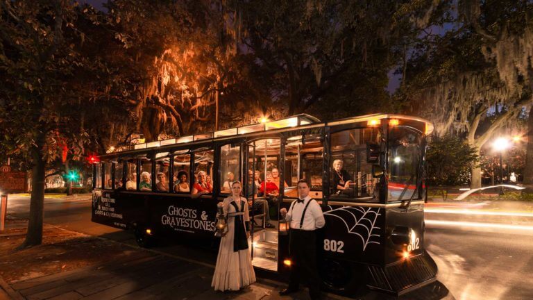 savannah ghost tour black trolley