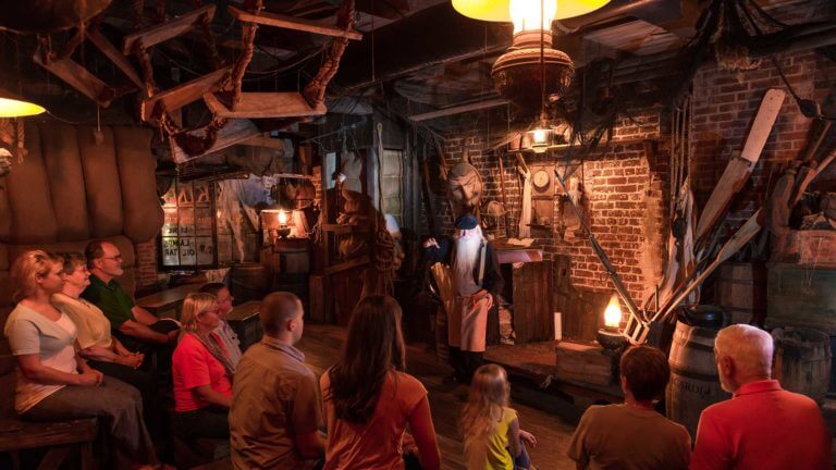 savannah haunted tour chandlery