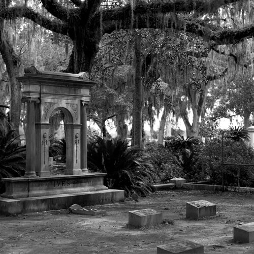 A memorial archway with the name IVES imprinted on it in the Bonaventure Cemetery in Savannah, GA