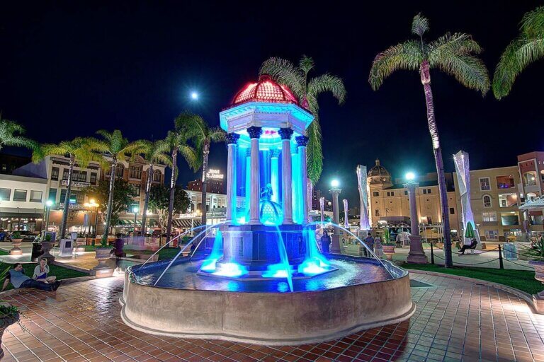 San Diego broadway fountain at night