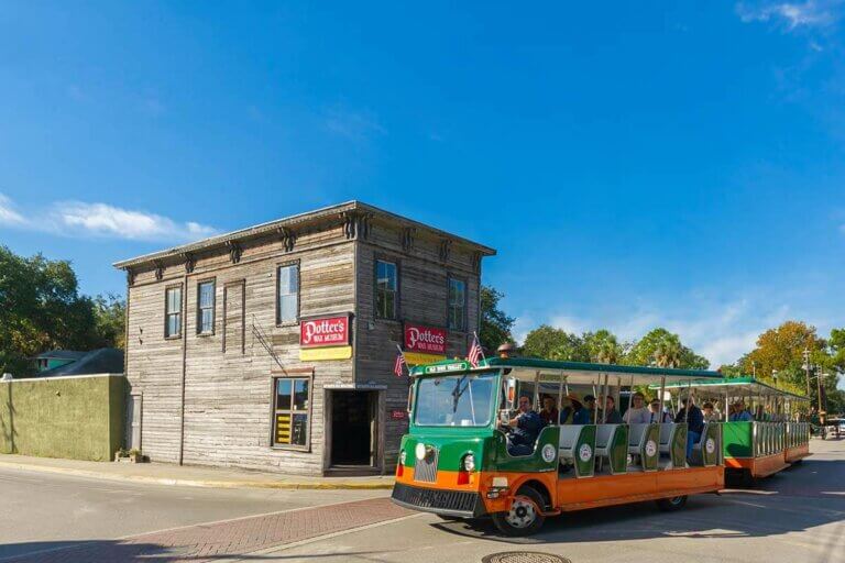 St. Augustine trolley in front of Potter's Wax Museum