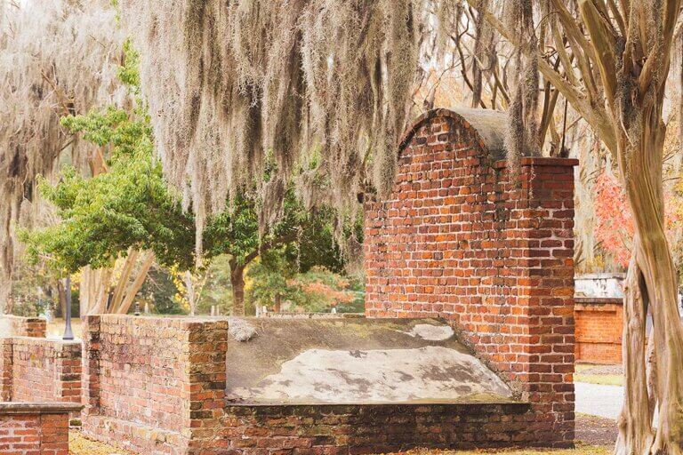 Colonial Park Cemetery brick grave